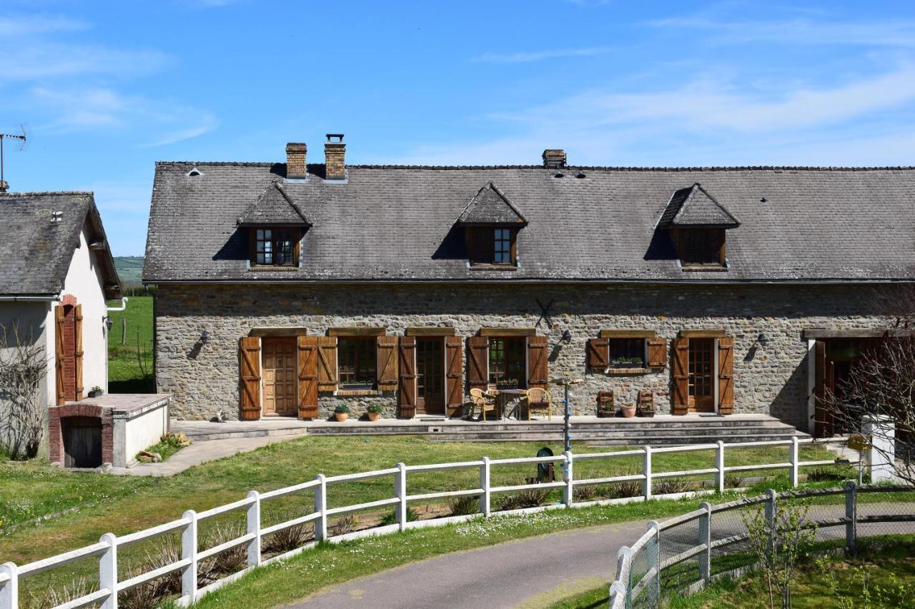 Bed and Breakfast Le Chene D'Or Marcheseuil Екстер'єр фото