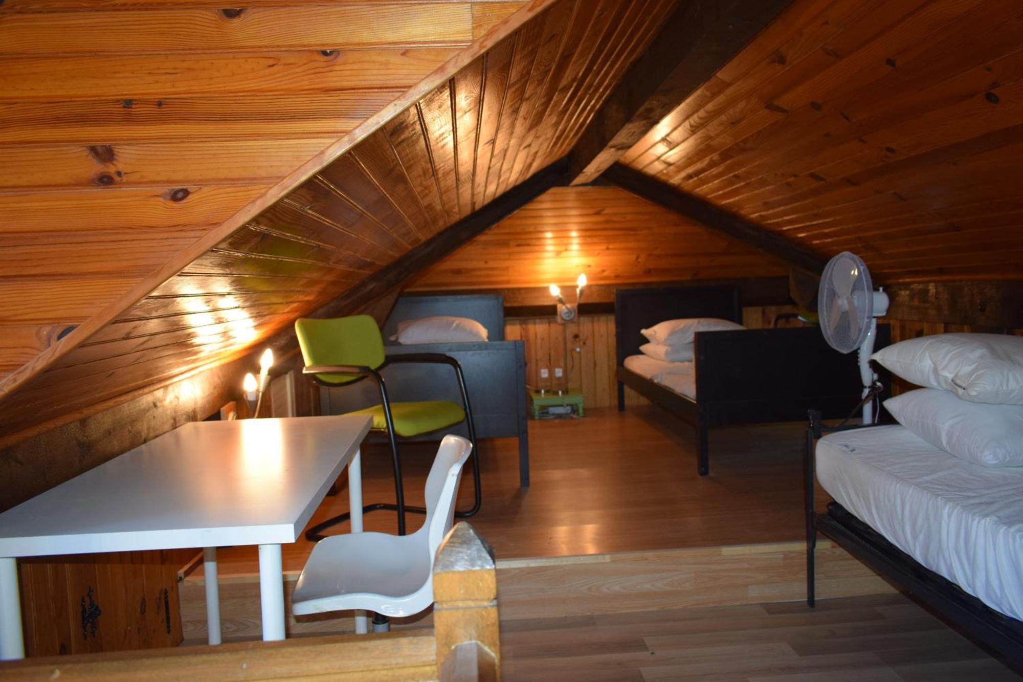 Bed and Breakfast Le Chene D'Or Marcheseuil Екстер'єр фото