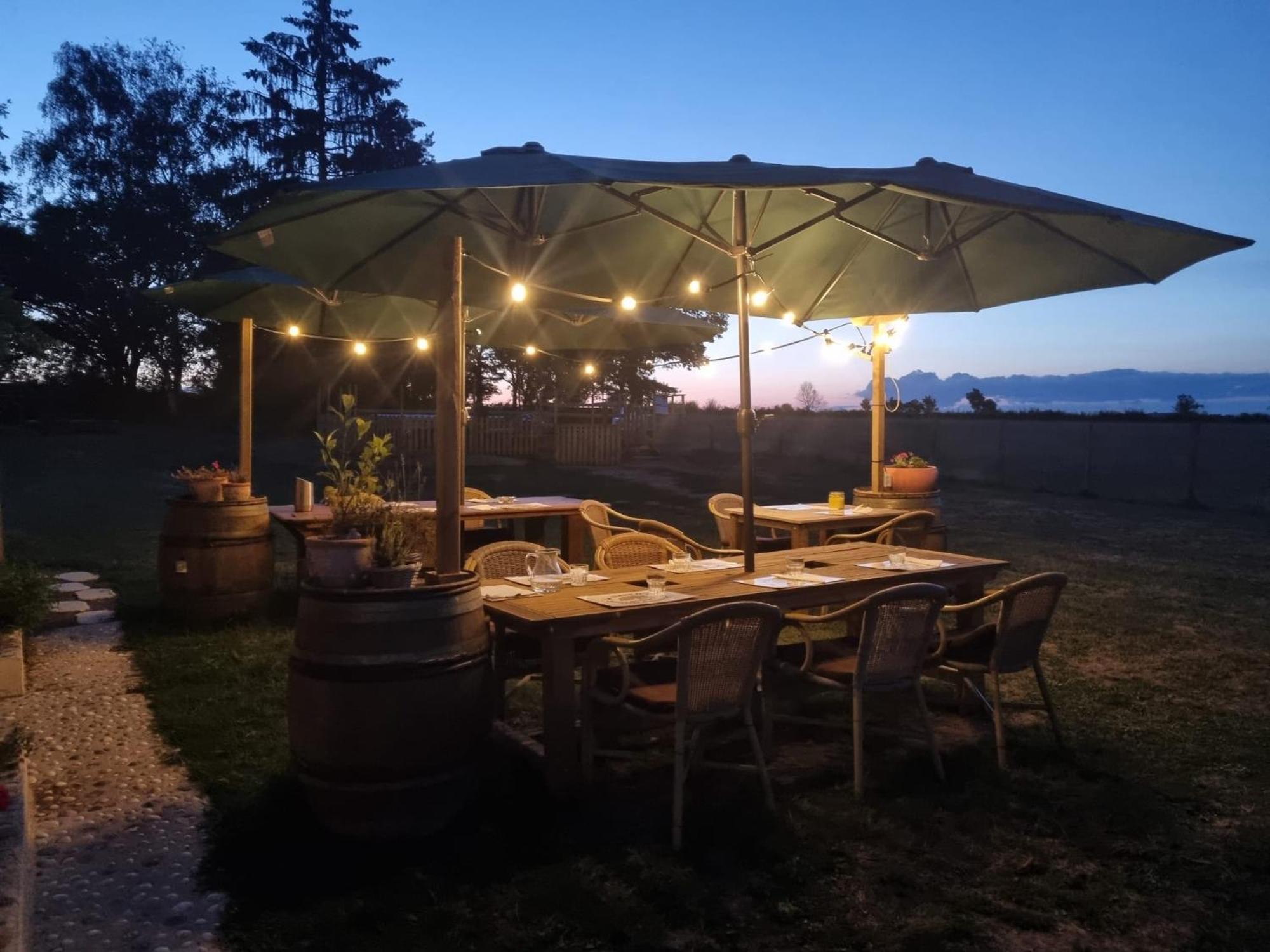 Bed and Breakfast Le Chene D'Or Marcheseuil Екстер'єр фото