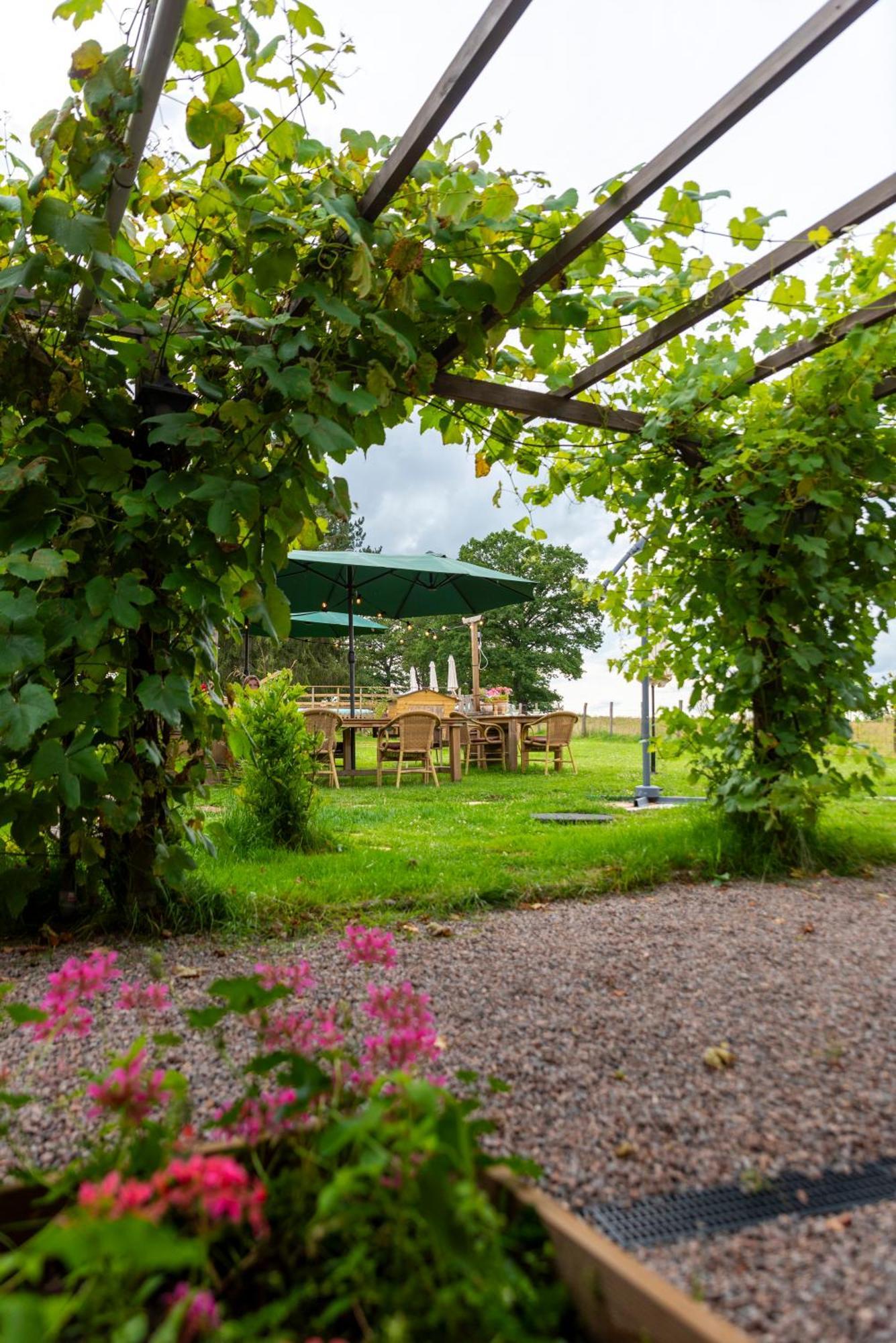 Bed and Breakfast Le Chene D'Or Marcheseuil Екстер'єр фото